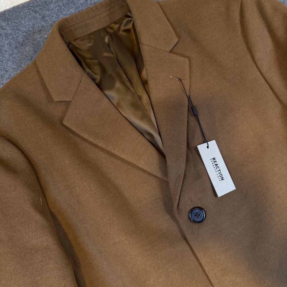 Kenneth Cole Reaction Mens Chesterfield Overcoat Dark Camel 44R CTFLOFPC0012 NEW